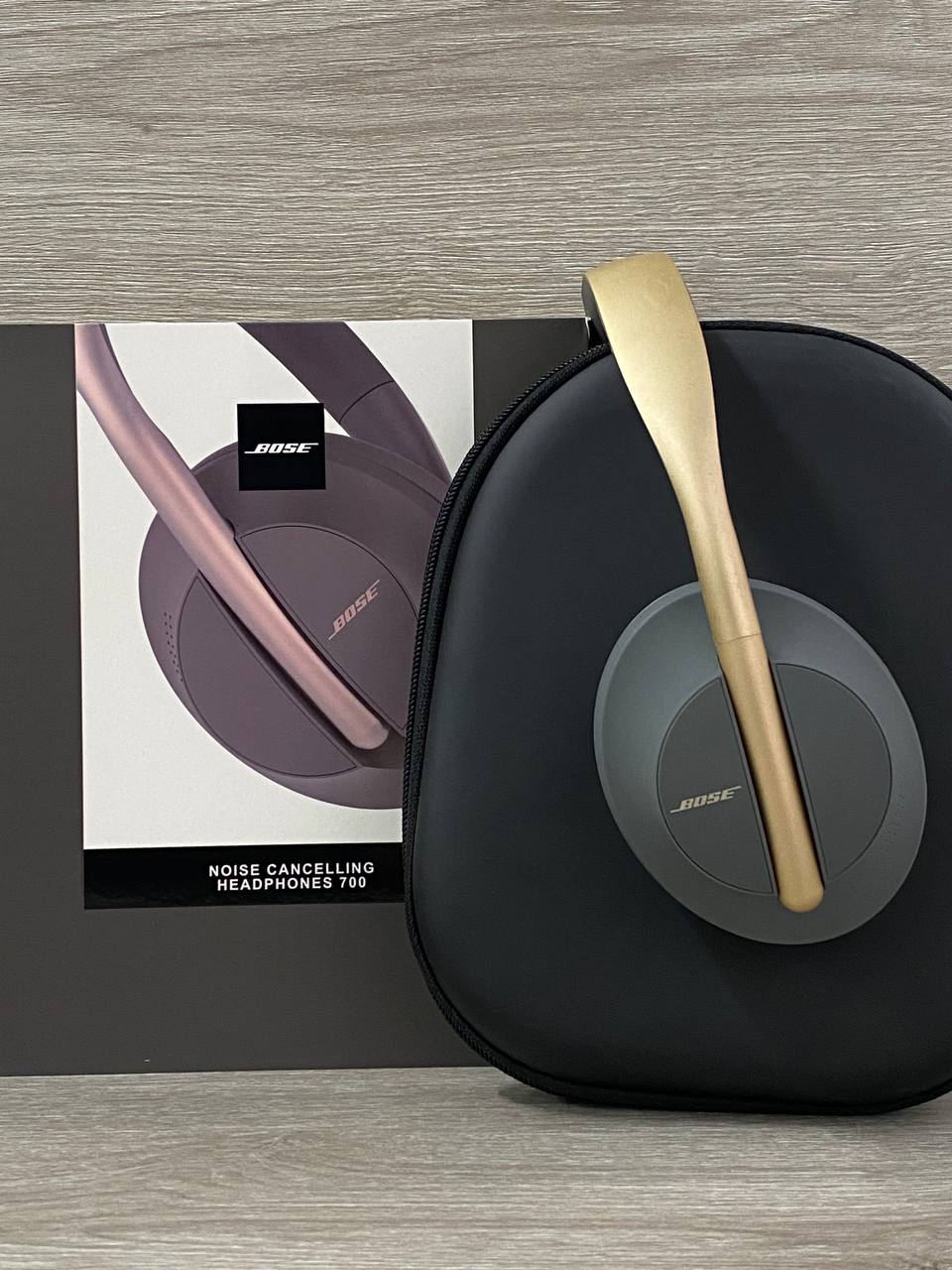 Audifonos Diadema Bose 700 con Estuche